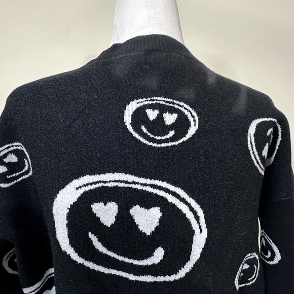 NEW dreamers by debut Viscose Black White Dolman Sleeves Smileys Pullover Top L - Picture 9 of 16